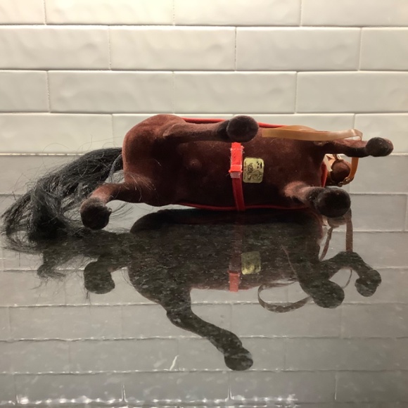 Brown Horse Toy Bridle and Green Stable Blanket - Picture 5 of 6